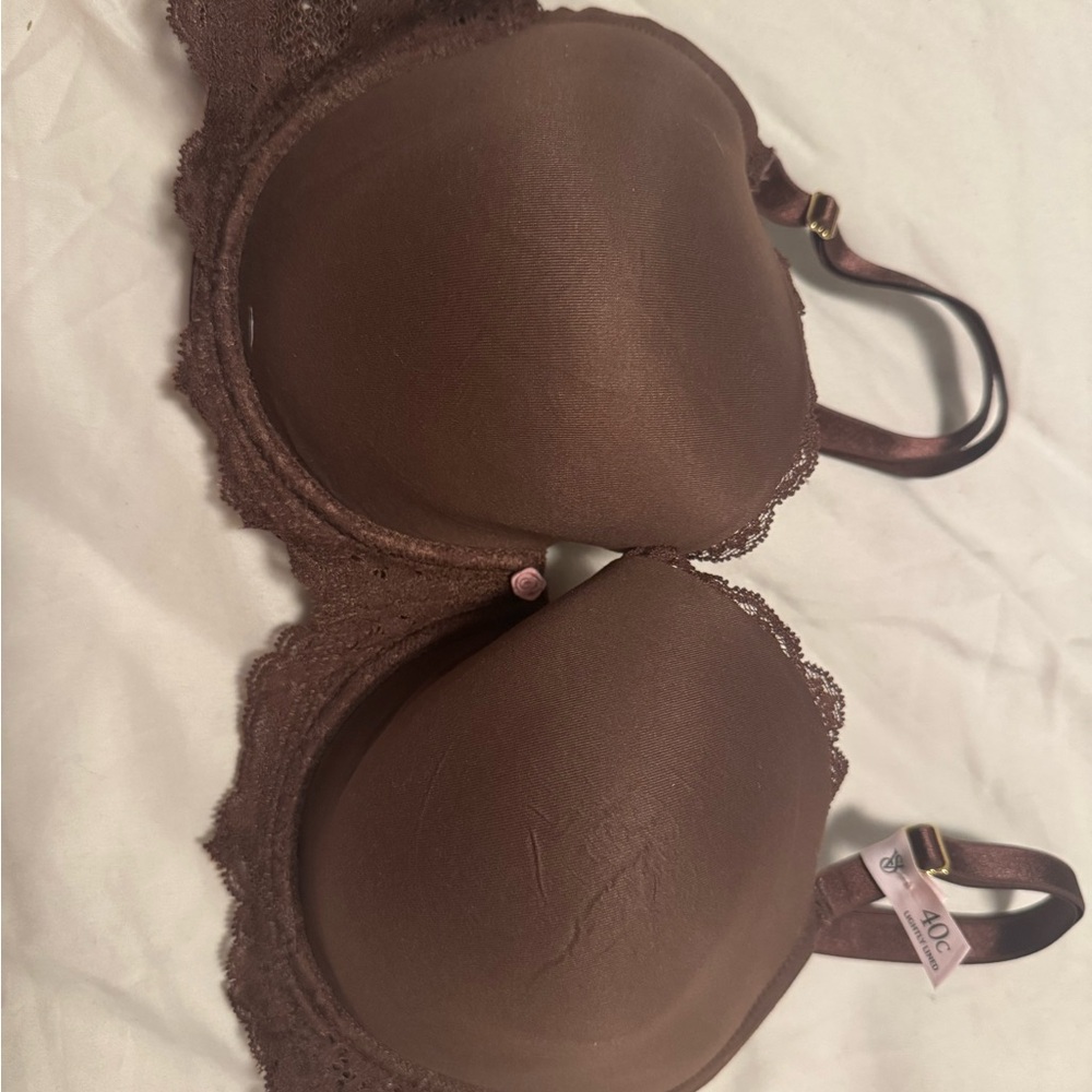 Victoria's Secret Chocolate Lace Bra